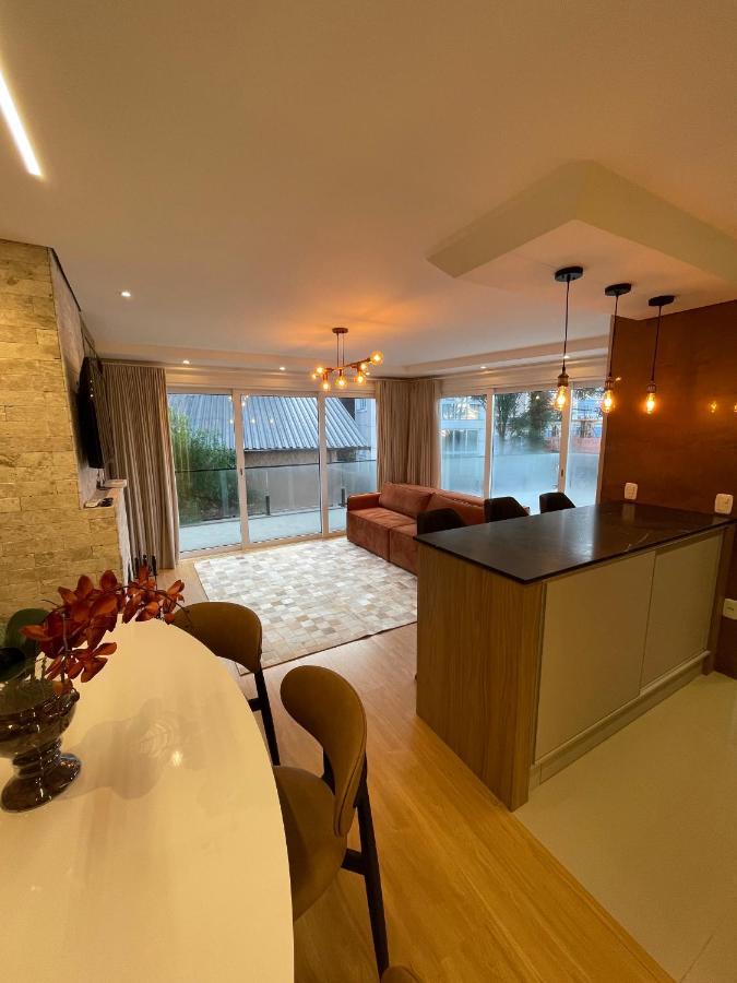 Apartamento Espetacular, 2 Suites, A 30M Da Rua Coberta Γκραμάντο Εξωτερικό φωτογραφία