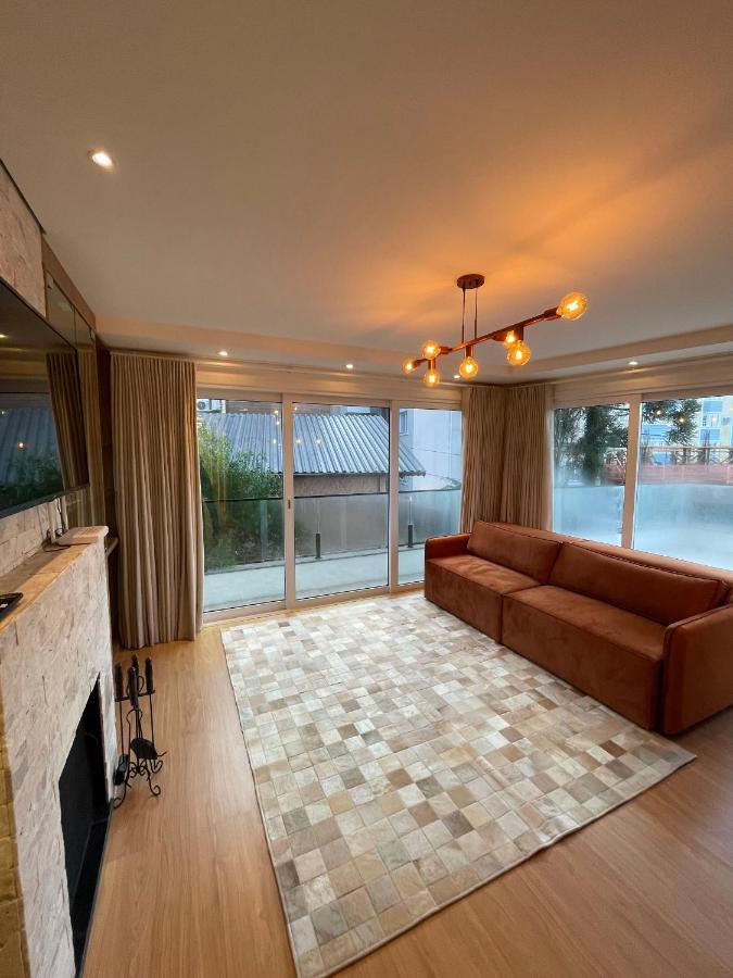 Apartamento Espetacular, 2 Suites, A 30M Da Rua Coberta Γκραμάντο Εξωτερικό φωτογραφία