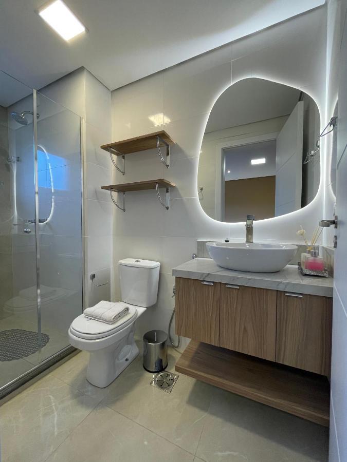 Apartamento Espetacular, 2 Suites, A 30M Da Rua Coberta Γκραμάντο Εξωτερικό φωτογραφία