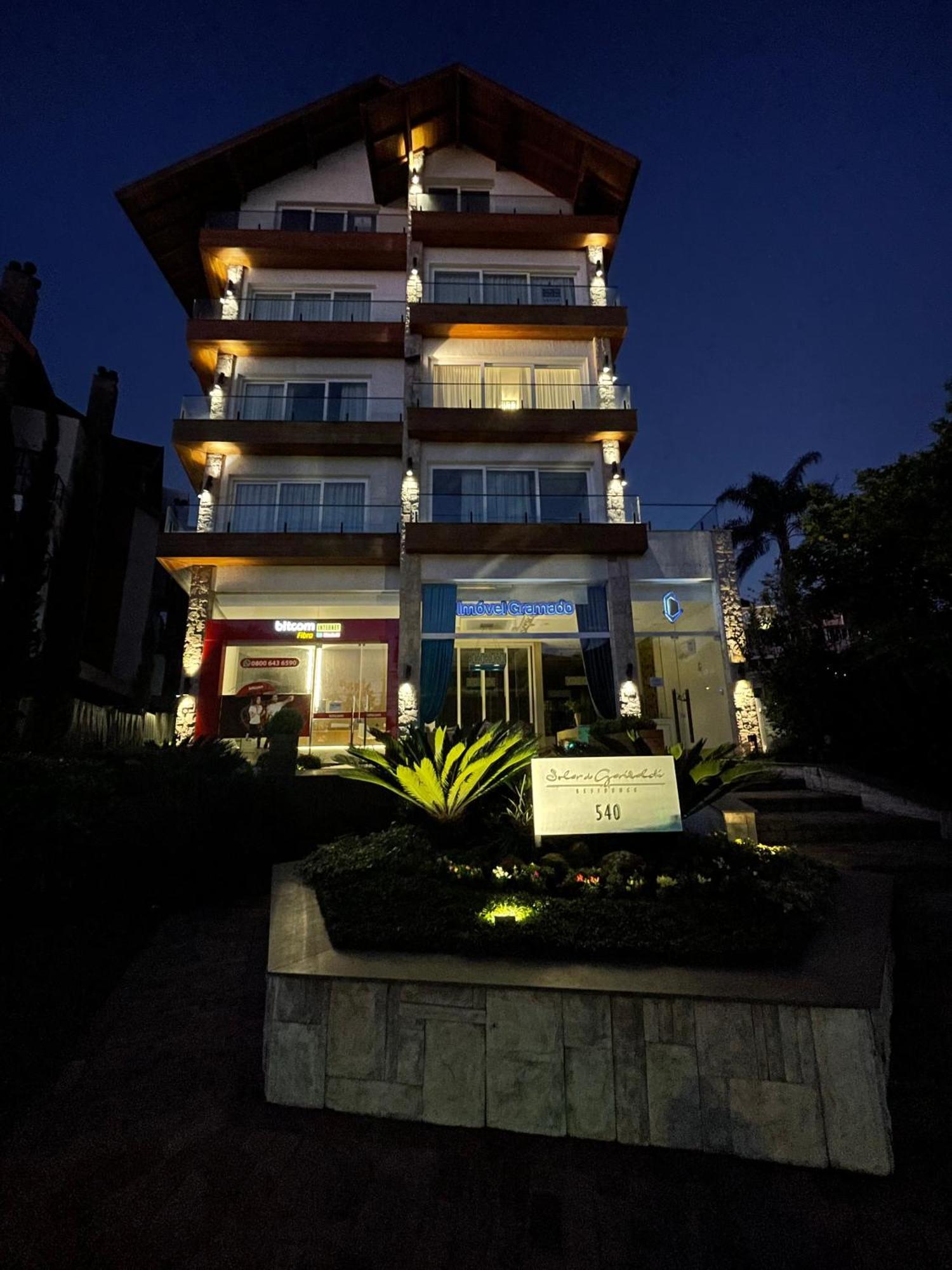 Apartamento Espetacular, 2 Suites, A 30M Da Rua Coberta Γκραμάντο Εξωτερικό φωτογραφία